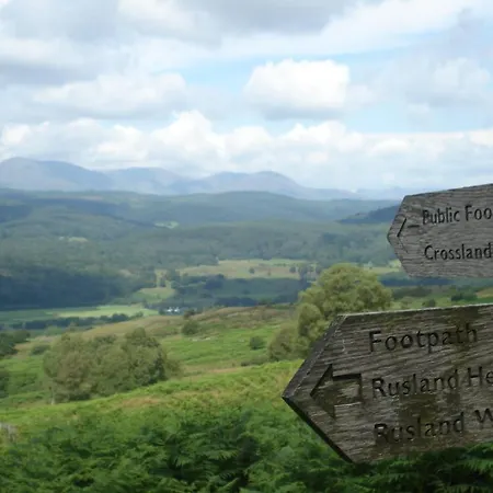 Crosslands Farm בית הארחה קנדל