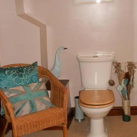 Crosslands Farm בית הארחה 4*