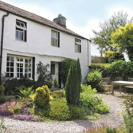 Konukevi Crosslands Farm Kendal