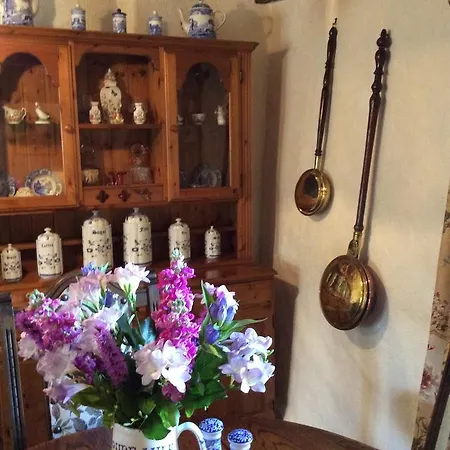 بيت ضيافة Crosslands Farm كندال