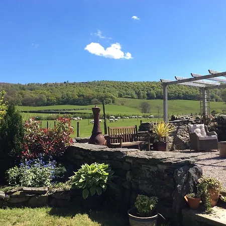 Crosslands Farm Guest house 4*