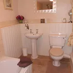 Crosslands Farm 4*